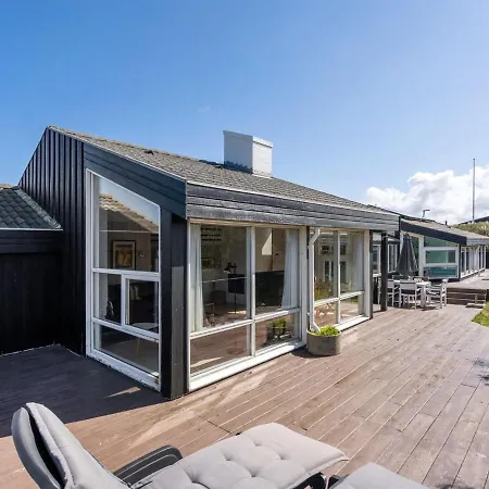 Holiday home Dijana - 150m From The Sea In Nw Jutland By Interhome Saltum